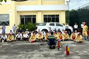 Công ty Thuốc lá Sài Gòn nâng cao nghiệp vụ PCCC & CNCH qua huấn luyện và...